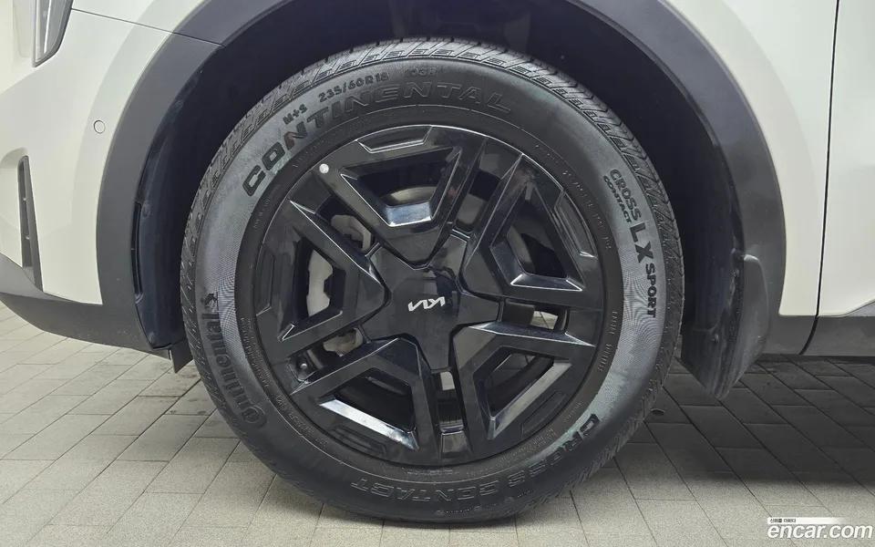 Kia Sorento HEV 1.6 4WD 2023 — миниатюра 5