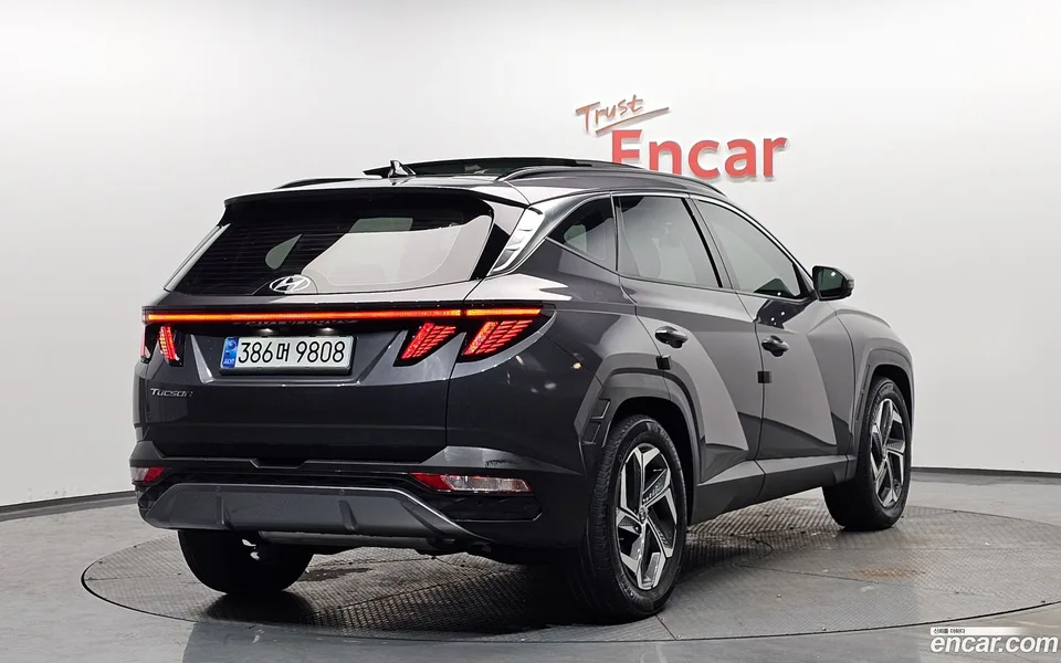 Hyundai Tucson 1.6 2WD 2022 — миниатюра 2