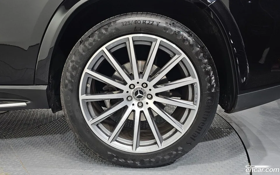 Mercedes-Benz GLS-Class GLS400d 4MATIC 2023 — миниатюра 5