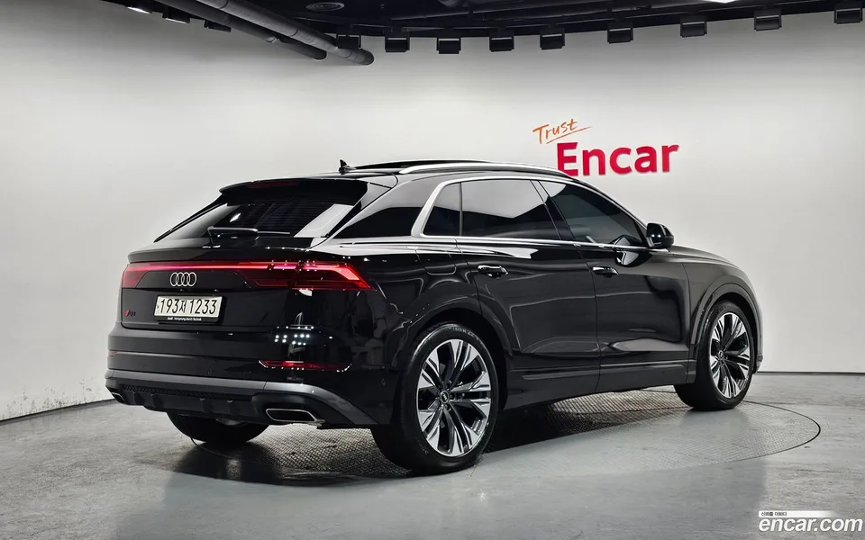 Audi Q8 (4M) 50 TDI 2024 — миниатюра 2