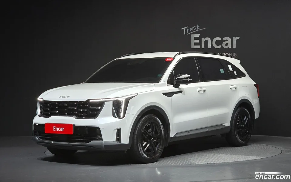 Kia Sorento HEV 1.6 4WD 2023 — фото 1, купить с доставкой в Москву