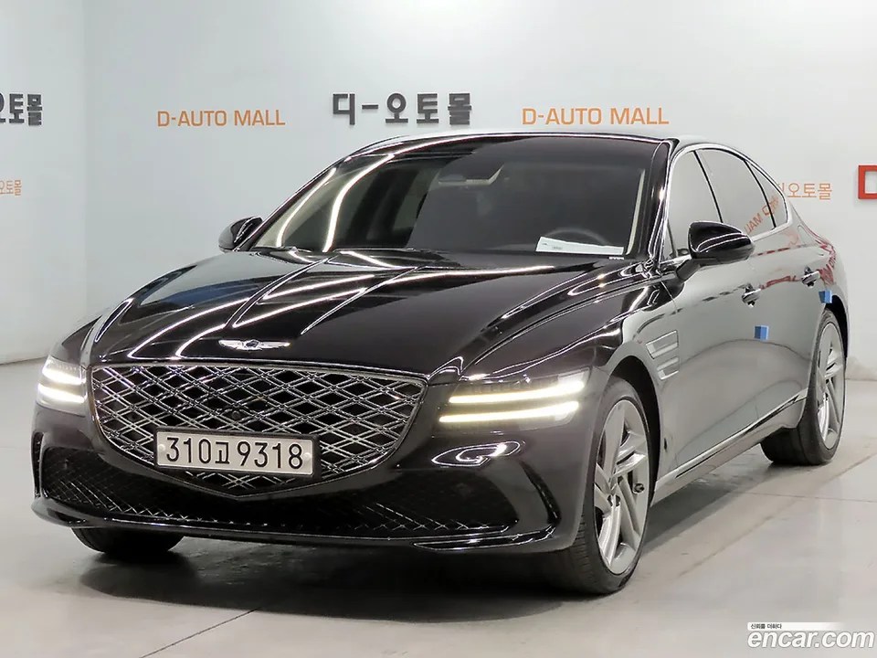 Genesis G80 (RG3) 2.5 2WD 2025 — фото 1, купить с доставкой в Москву
