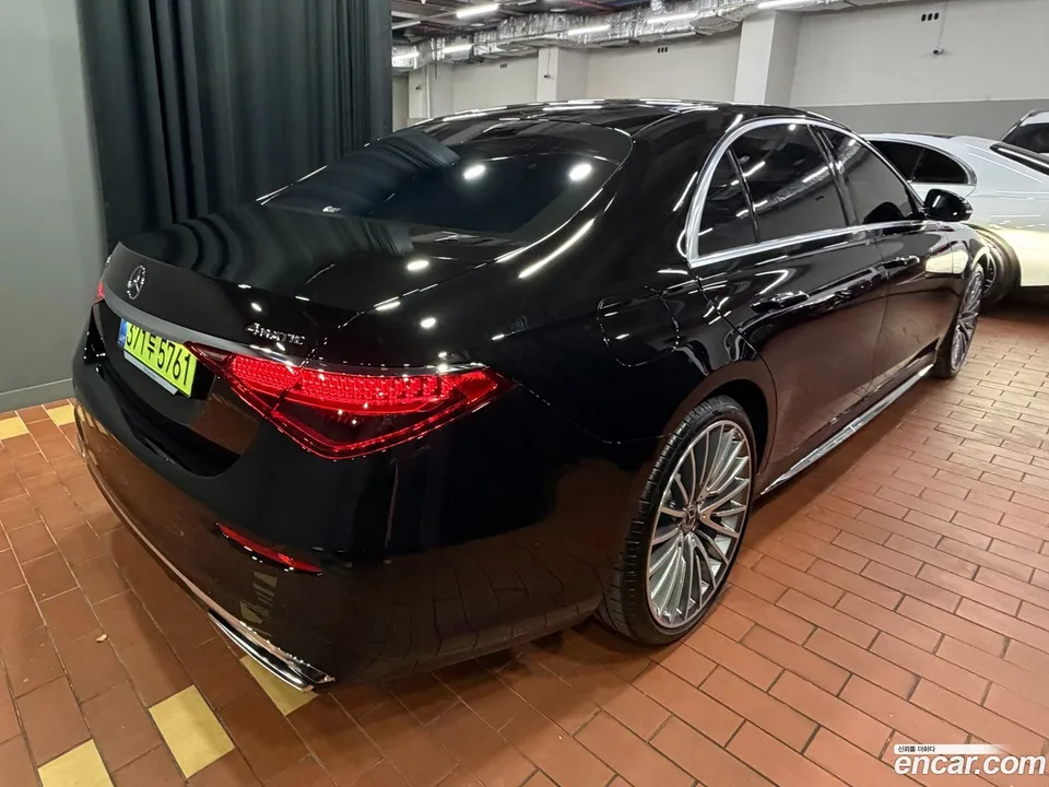 Mercedes-Benz S-Class S500L 4MATIC 2025 — миниатюра 5