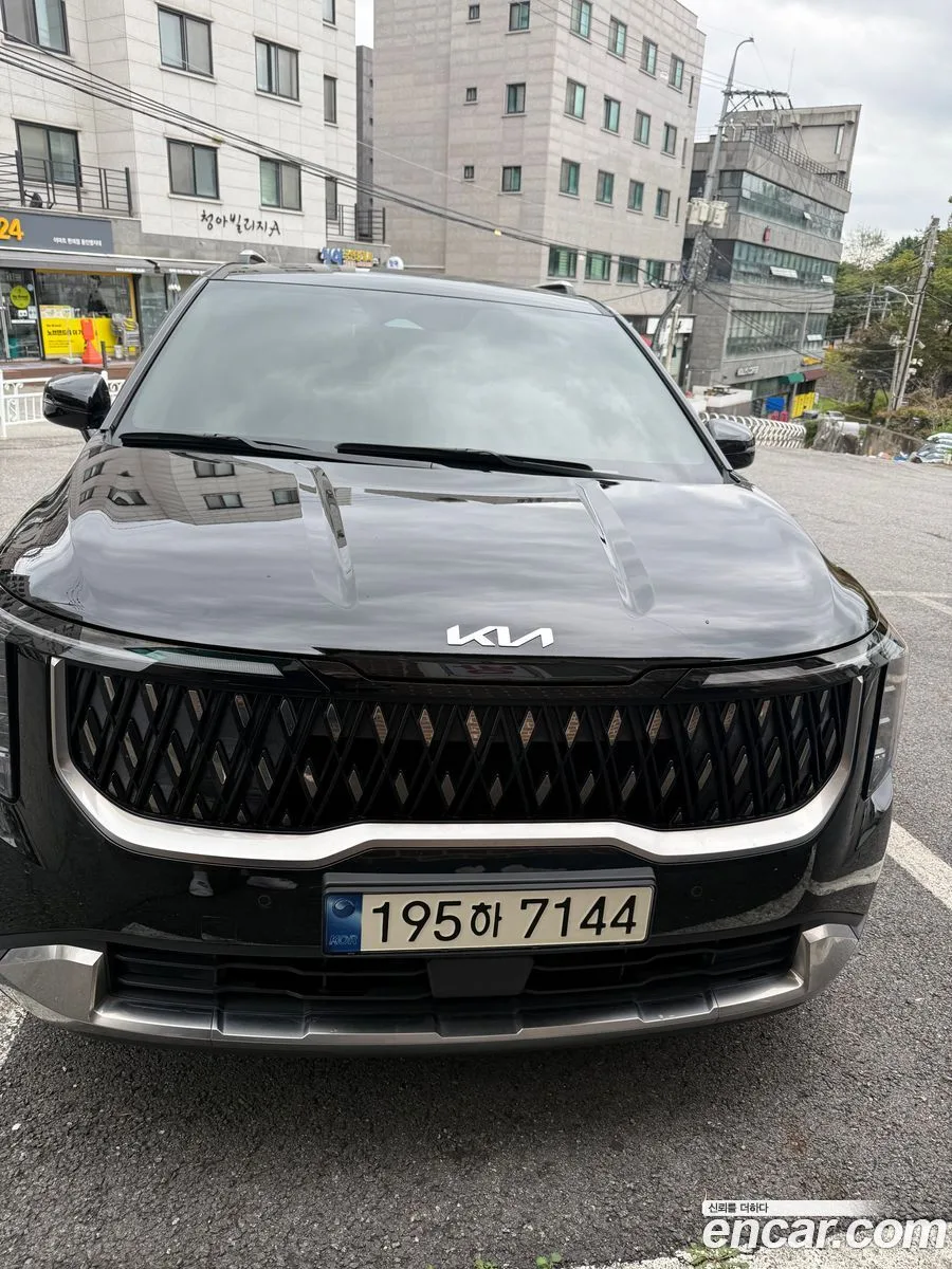 Kia Carnival 9 2023 — миниатюра 3