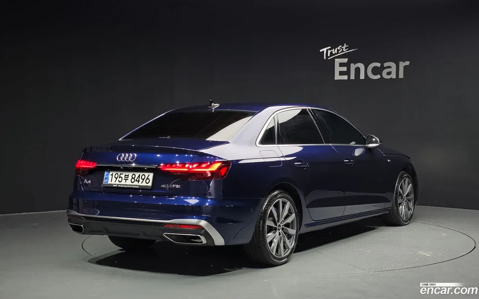 Audi A4 40 TFSI 2023 — миниатюра 2