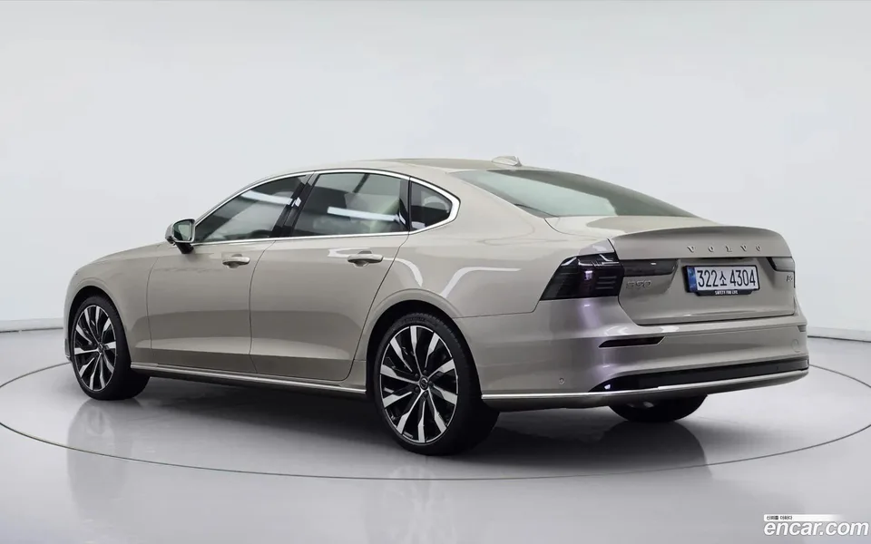 Volvo S90 B5 2026 — миниатюра 4