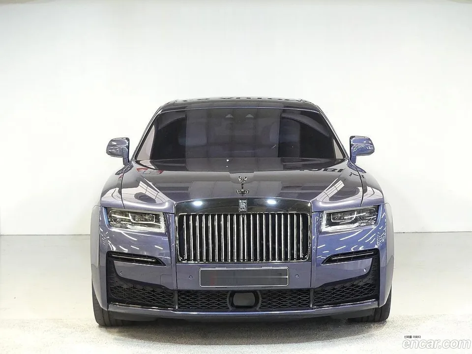 Rolls-Royce Ghost 6.7 V12 2022 — миниатюра 2