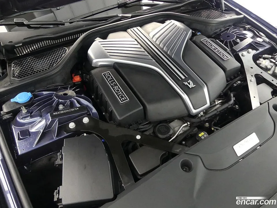 Rolls-Royce Ghost 6.7 V12 2022 — миниатюра 5