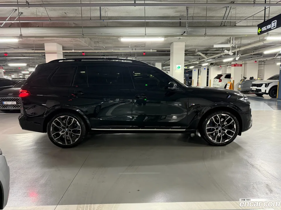 BMW X7 xDrive 40i M 7 2024 — миниатюра 5