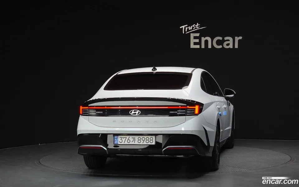Hyundai Sonata The Edge Hybrid 2025 — миниатюра 4