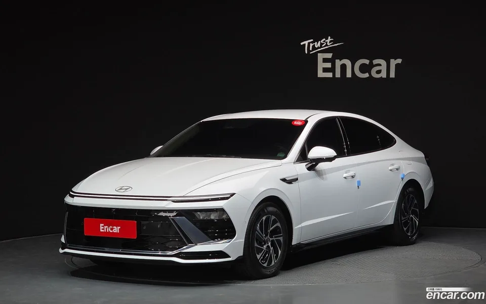 Hyundai Sonata The Edge Hybrid 2025 — фото 1, купить с доставкой в Москву
