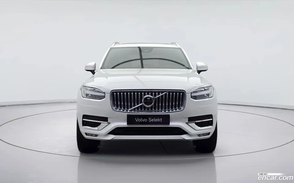 Volvo XC90 B6 2025 — миниатюра 2
