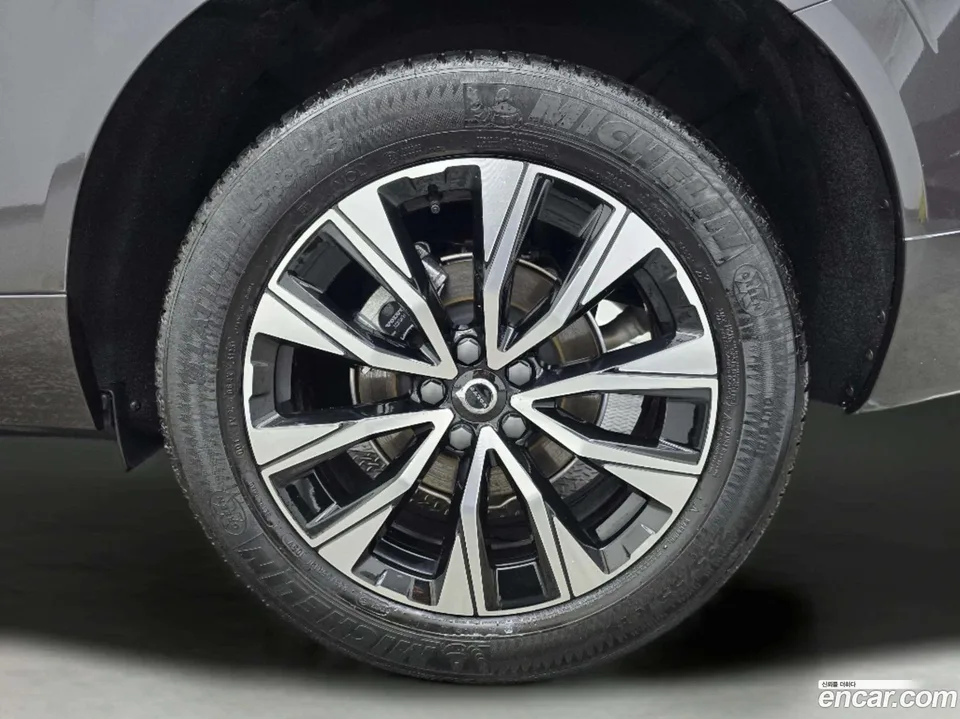 Volvo XC60 B5 2023 — миниатюра 5
