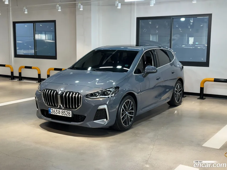 BMW 2 Series Active Tourer 220i M 2025 — миниатюра 2