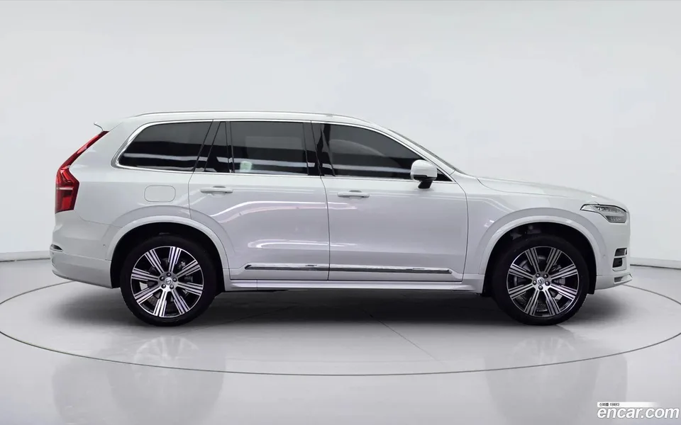 Volvo XC90 B6 2025 — миниатюра 3