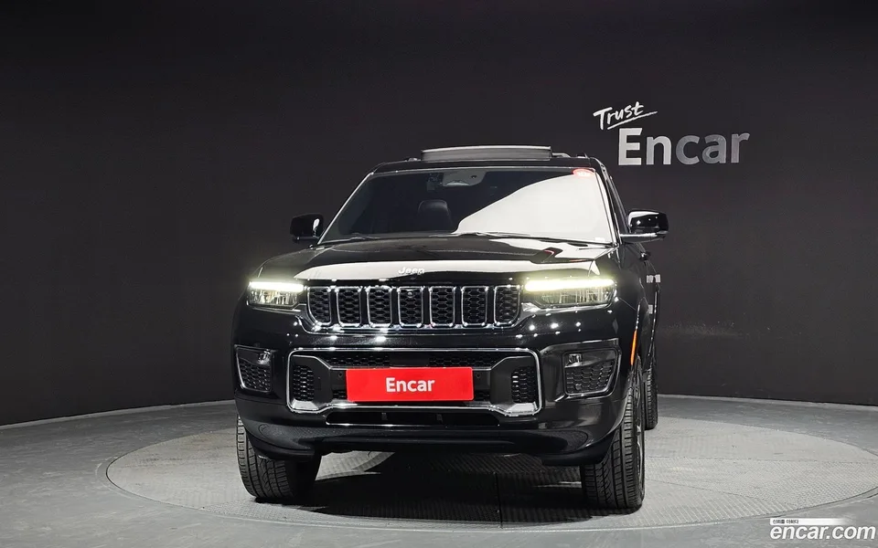 Jeep Grand Cherokee 3.6 2023 — миниатюра 3