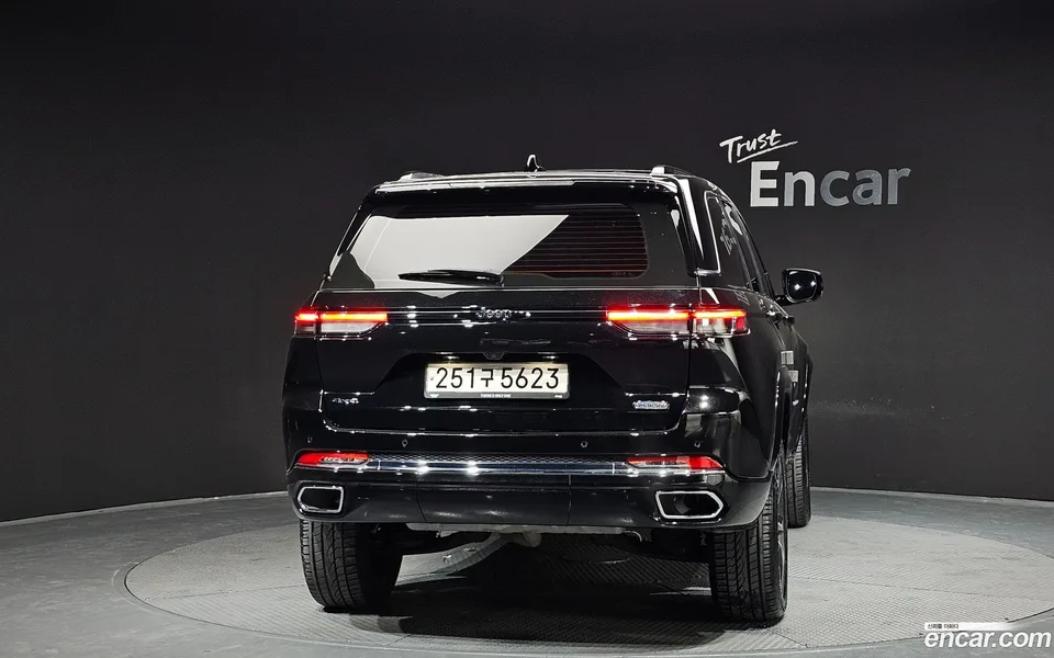 Jeep Grand Cherokee 3.6 2023 — миниатюра 4