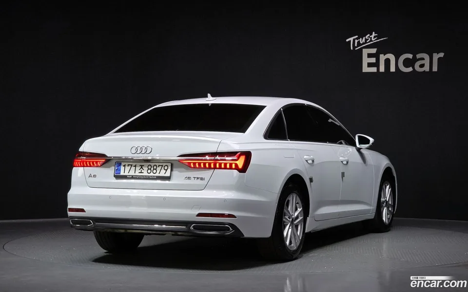 Audi A6 45 TFSI 2023 — миниатюра 2