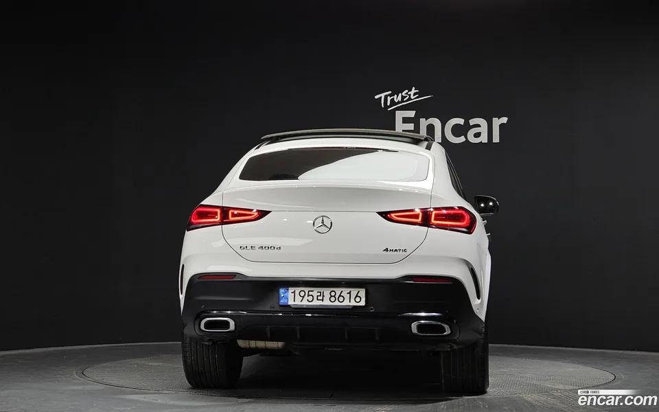 Mercedes-Benz GLE-Class GLE400d 4MATIC 2022 — миниатюра 4