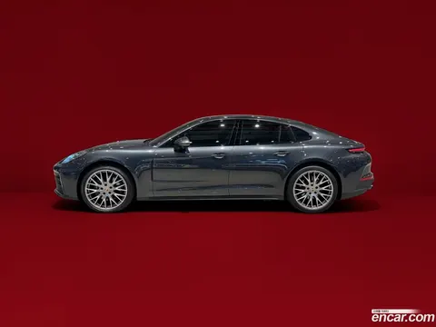 Porsche Panamera (976) 2024 купить в Москве