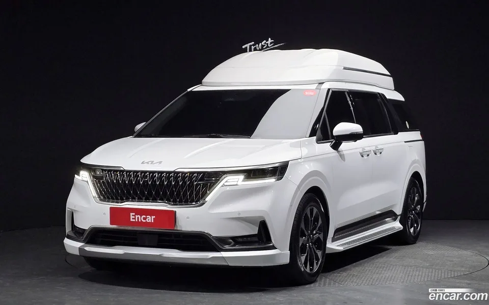Kia Carnival 9 2022 — фото 1, купить с доставкой в Москву