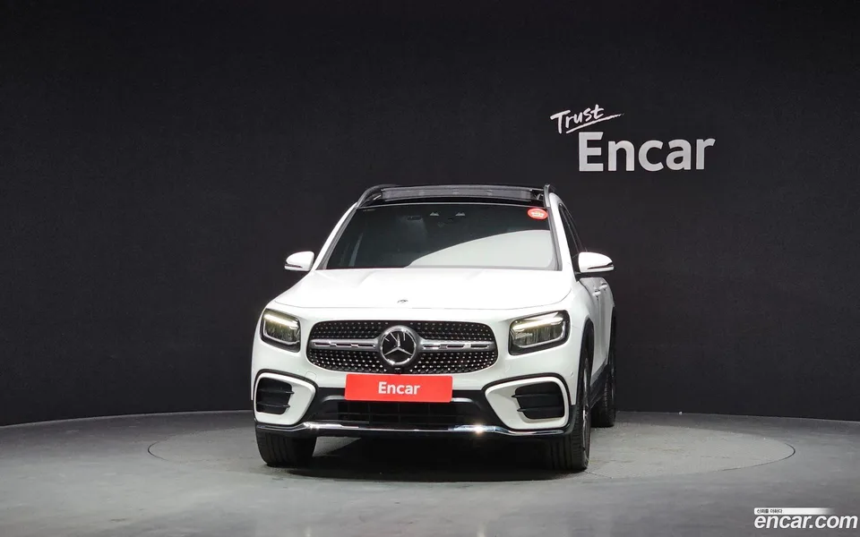 Mercedes-Benz GLB-Class GLB250 4MATIC 2024 — миниатюра 3