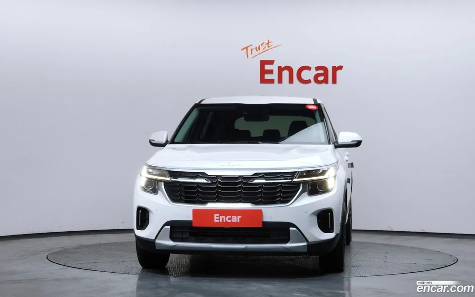 Kia Seltos 2.0 2WD 2024 — миниатюра 3