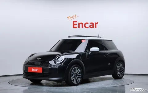 MINI Cooper C 2025 buy in Moscow