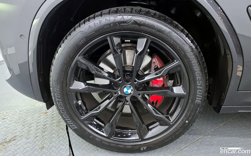BMW X4 xDrive20i M 2025 — миниатюра 5