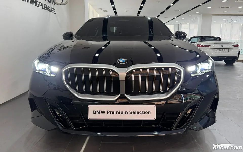 BMW 5 Series 520i M 2024 — миниатюра 3