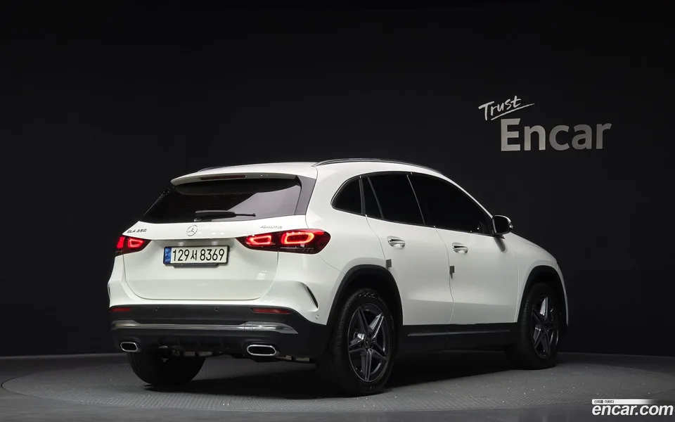 Mercedes-Benz GLA-Class GLA250 4MATIC 2022 — миниатюра 2