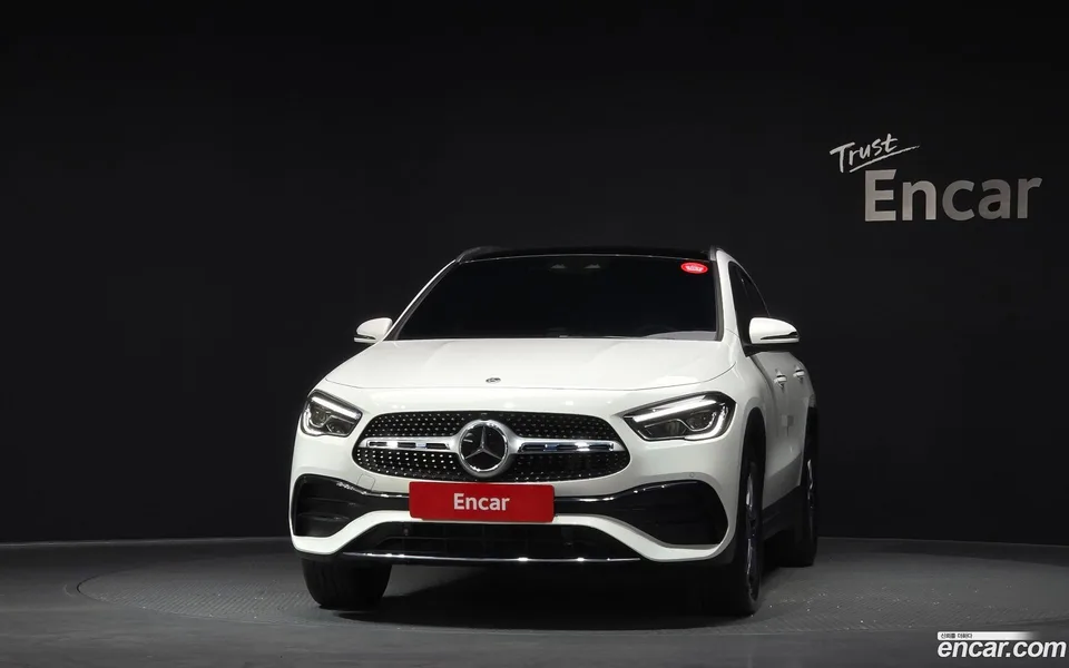 Mercedes-Benz GLA-Class GLA250 4MATIC 2022 — миниатюра 3
