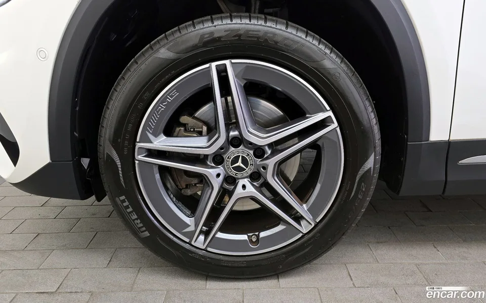 Mercedes-Benz GLA-Class GLA250 4MATIC 2022 — миниатюра 5