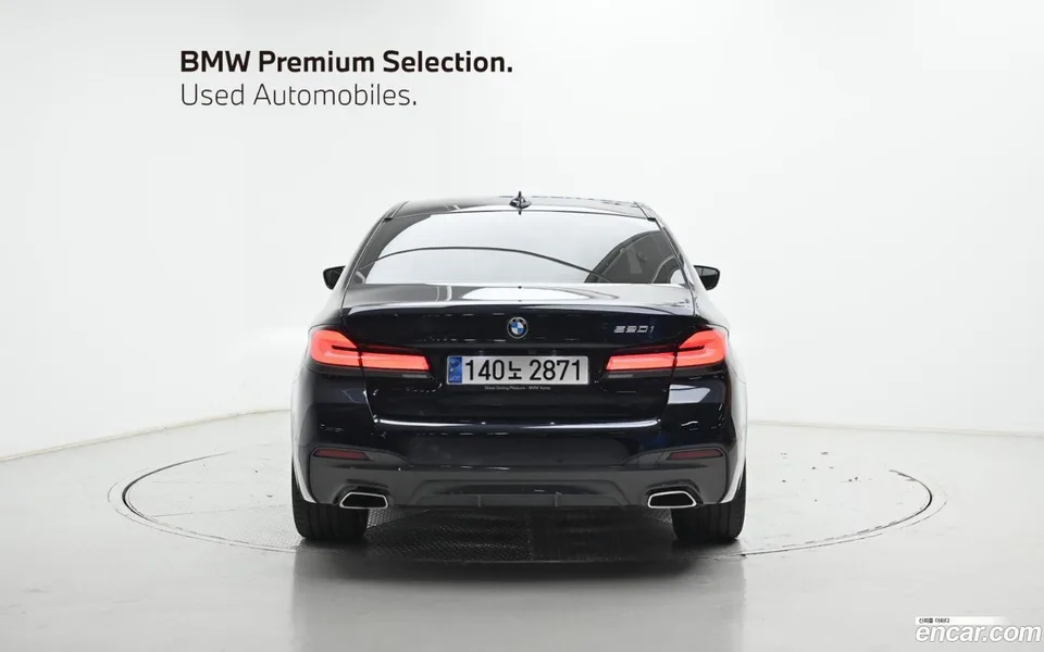 BMW 5 Series 520i M 2023 — миниатюра 4