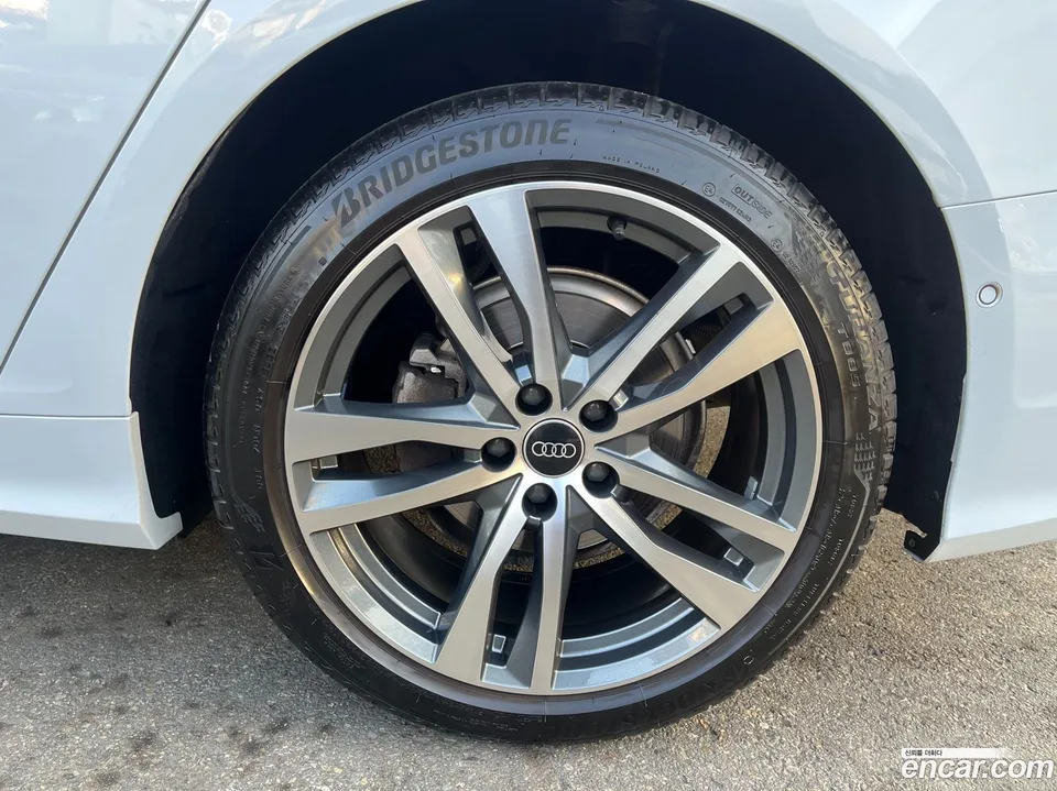 Audi A6 40 TDI 2023 — миниатюра 5