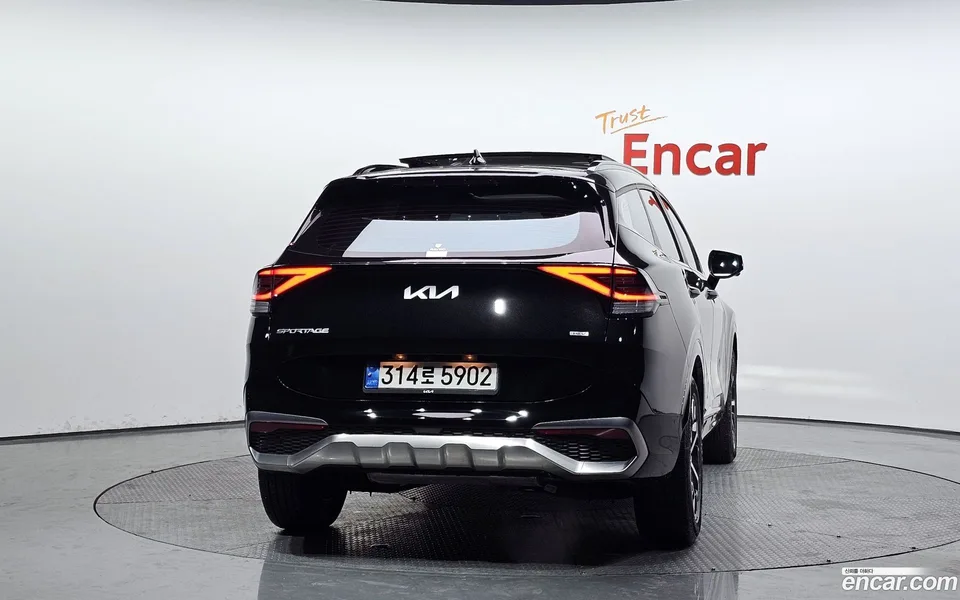 Kia Sportage Hybrid 2WD 2022 — миниатюра 4