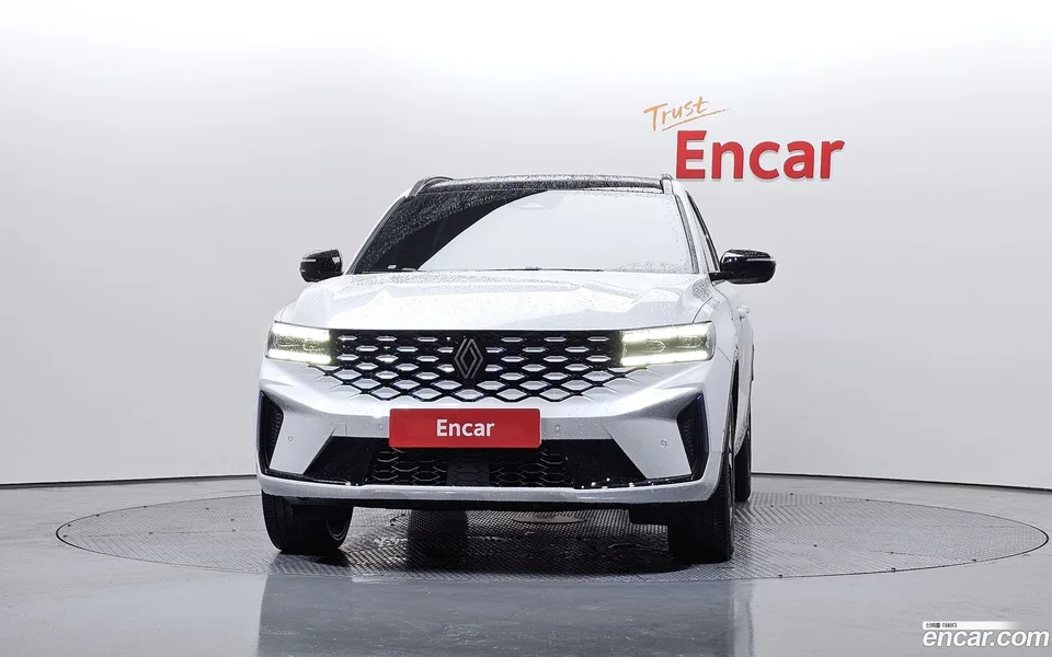 Renault Samsung Grand Koleos 1.5 E-TECH 2WD 2024 — миниатюра 3