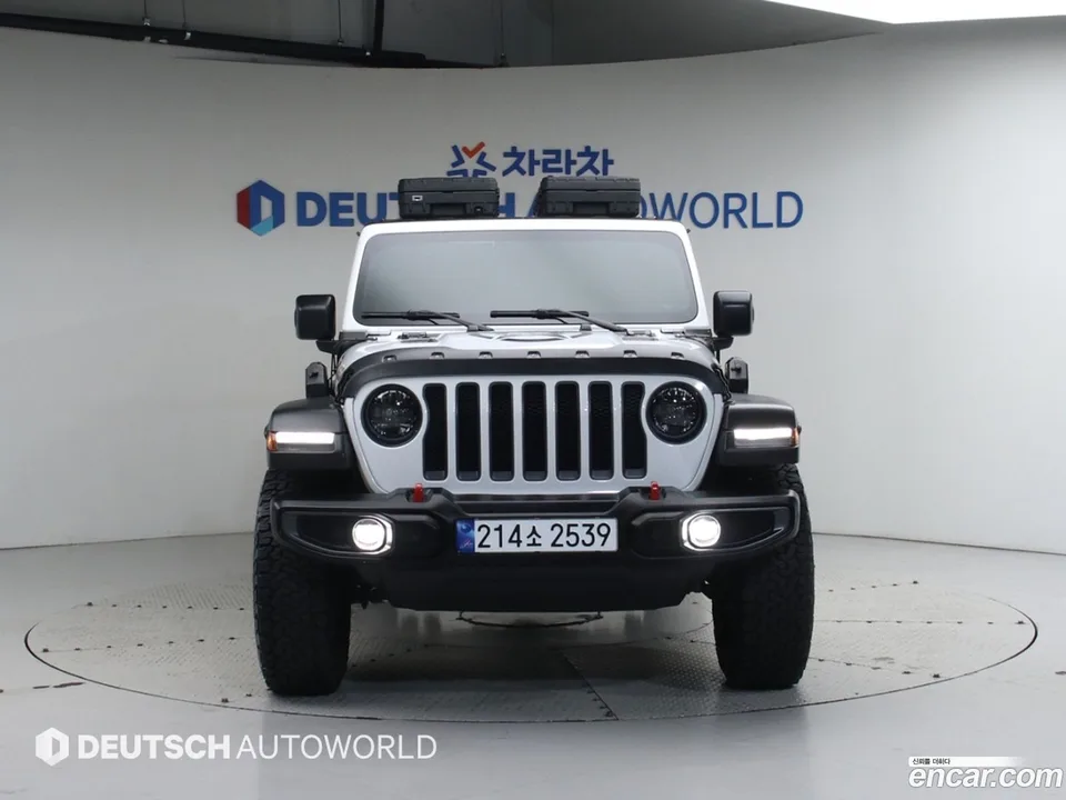 Jeep Wrangler 2.0 4 2023 — миниатюра 3
