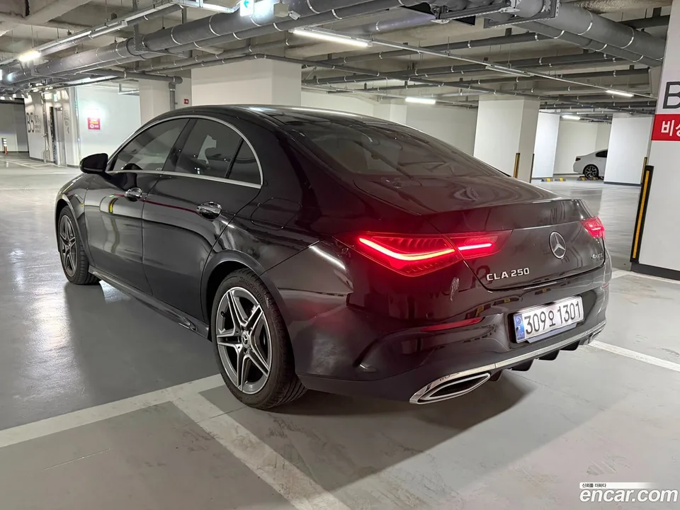 Mercedes-Benz CLA-Class CLA250 4MATIC 2024 — миниатюра 3