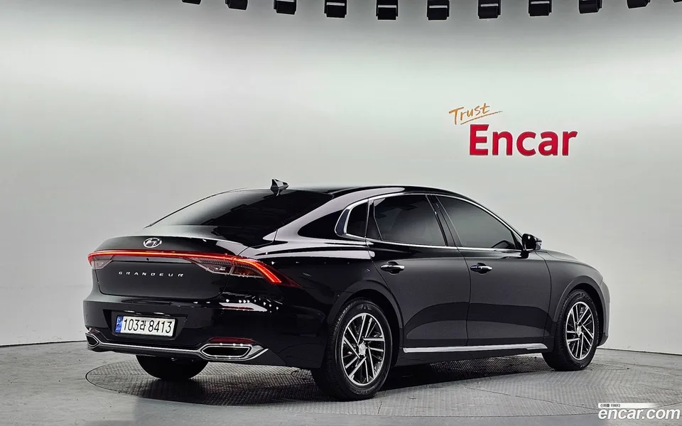 Hyundai Grandeur IG 2.5 2022 — миниатюра 2
