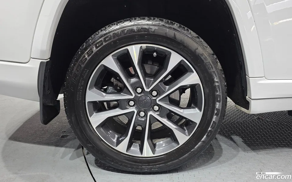 Jeep Grand Cherokee L 3.6 2022 — миниатюра 5