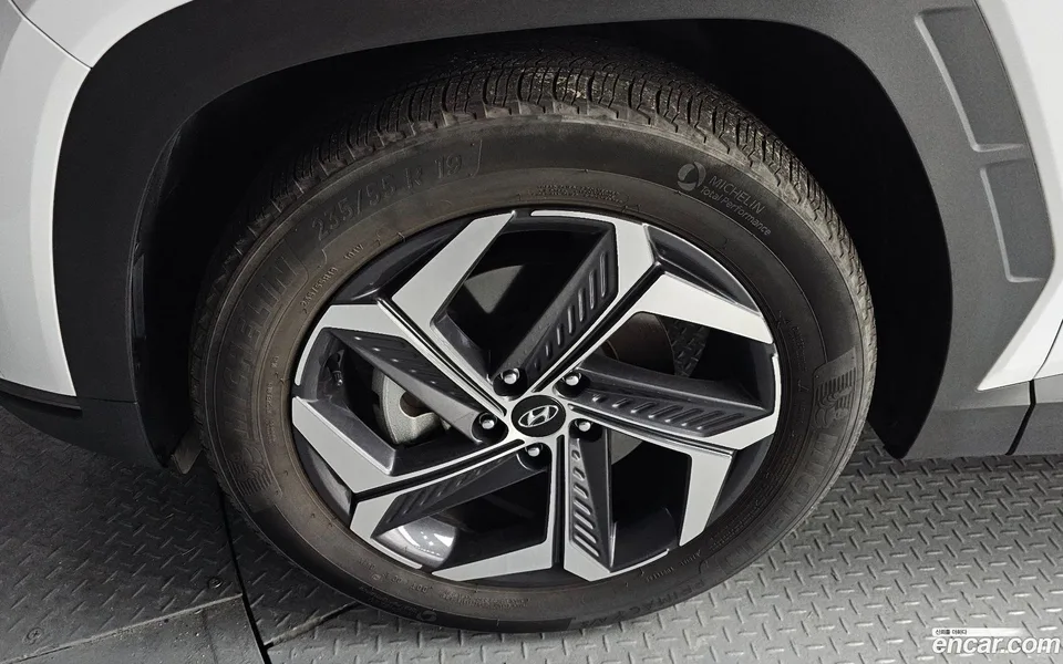 Hyundai Tucson 2.0 4WD 2023 — миниатюра 5
