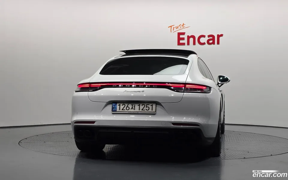 Porsche Panamera (971) 2.9 AWD 2022 — миниатюра 4