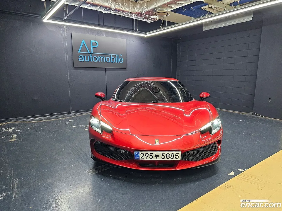 Ferrari 296 GTB 3.0 V6 2023 — миниатюра 3