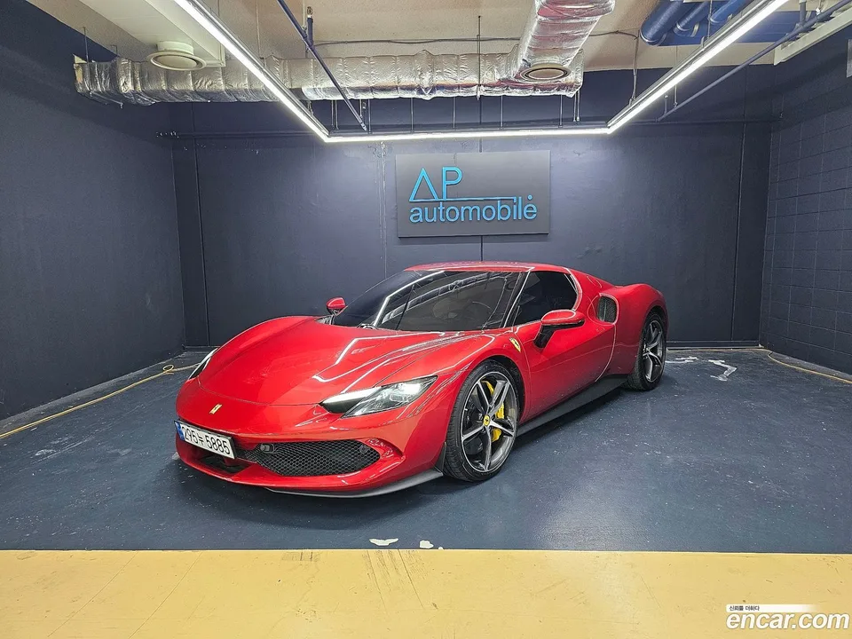 Ferrari 296 GTB 3.0 V6 2023 — фото 1, купить с доставкой в Москву