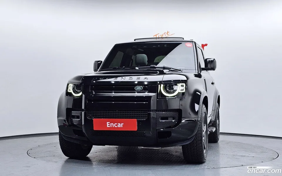 Land Rover Defender 90 D250 X- SE 2025 — миниатюра 3