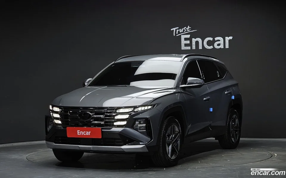 Hyundai Tucson Hybrid NX4 HEV 1.6 2WD 2025 — фото 1, купить с доставкой в Москву