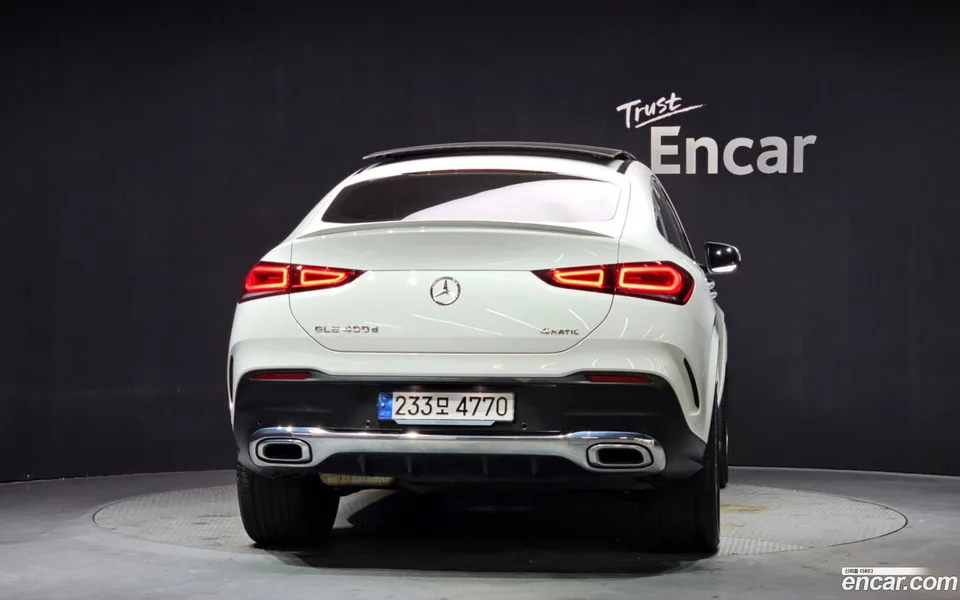 Mercedes-Benz GLE-Class GLE400d 4MATIC 2023 — миниатюра 4