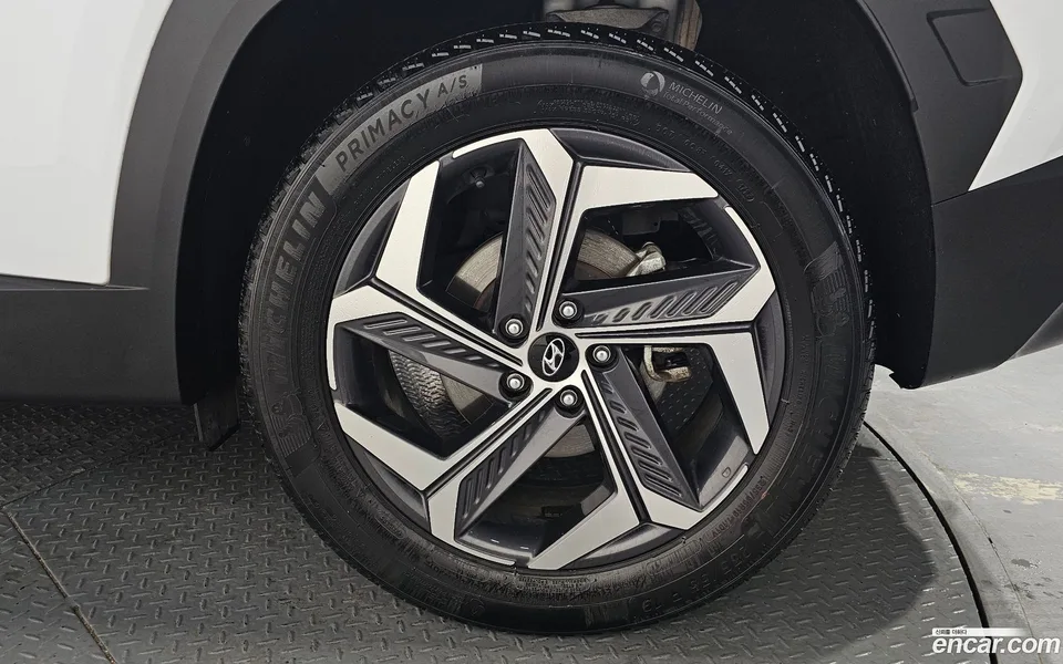 Hyundai Tucson 1.6 2WD 2023 — миниатюра 5