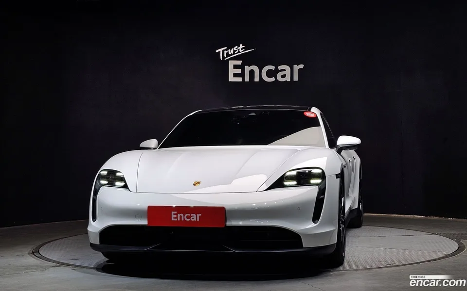 Porsche Taycan 4S 2024 — миниатюра 3
